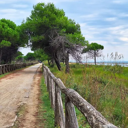 Relaxing Seaside Flat In A Modern * Bibione