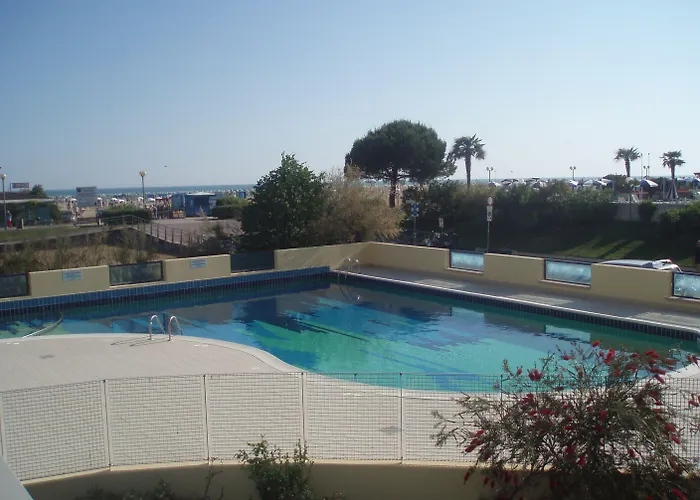 Relaxing Seaside Flat In A Modern * Bibione